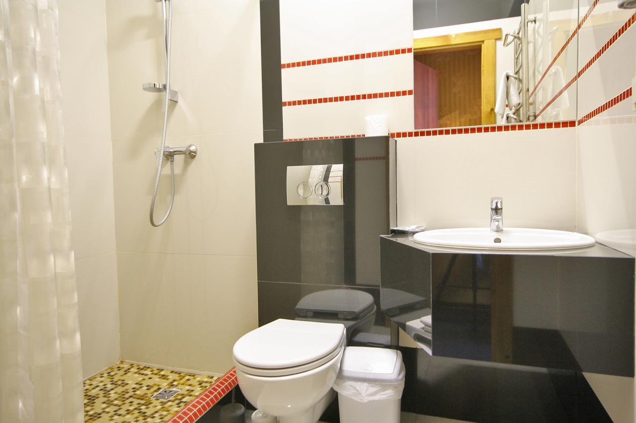 Chagari Hotel Lypnyky Экстерьер фото
